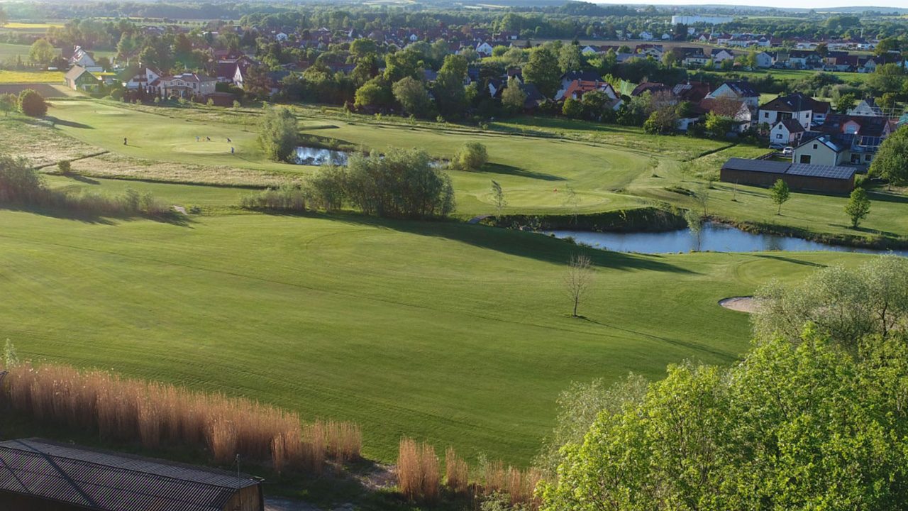 Zieglers Golfplatz.jpg